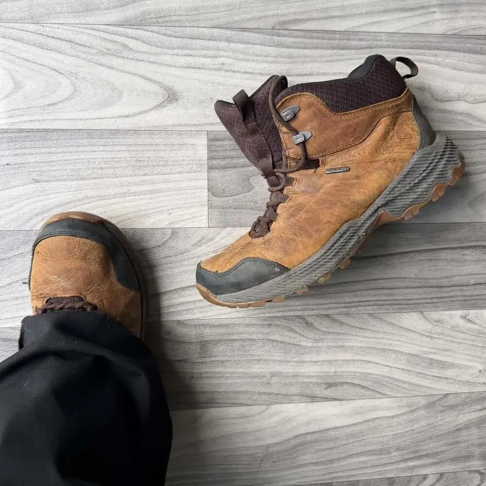 Merrell Moab Waterproof Hiking Boots Brown Men's Size 8.5